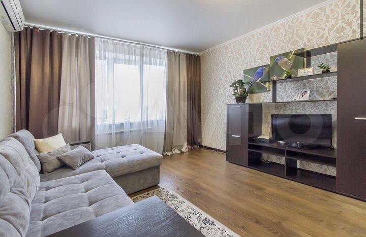 2-к. квартира, 75 м², 10/10 эт.