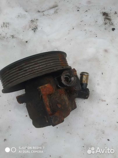 Форд мондео 1-2 насос гур /1.6