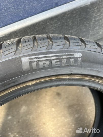 Pirelli Winter Sottozero 3 225/45 R18 и 255/40 R18 98V