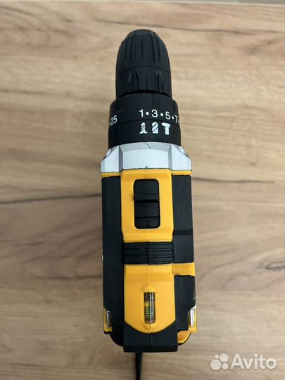 Шуруповерт Ударный Dewalt 21v Гарантия новый