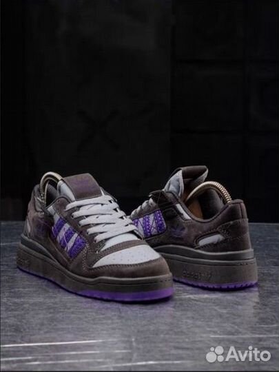 Кроссовки adidas