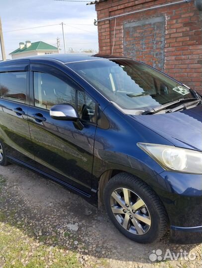 Honda Freed 1.5 CVT, 2010, 125 000 км