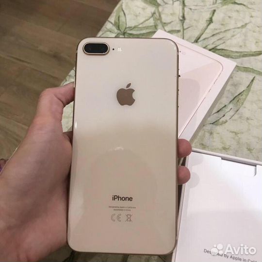 iPhone 8 Plus, 64 ГБ