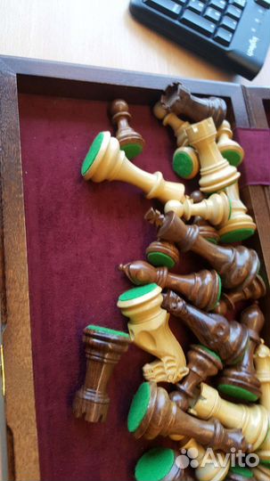 Шахматная доска Гроссмейстеров Карякина и Ананда