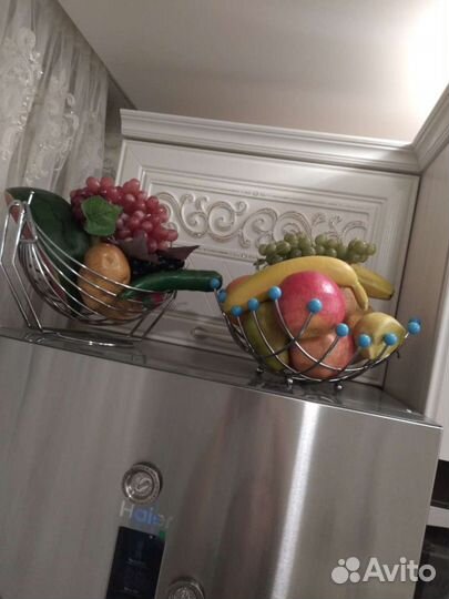 Ваза с фруктами