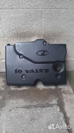 Крышка двс Лада