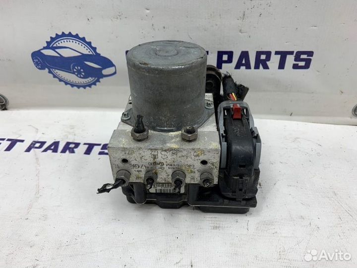 Блок ABS Audi A4 B8 cabb 2008
