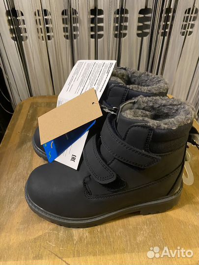 Ботинки 28 , новые