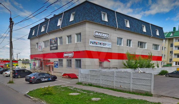 Торговая площадь, половина от 1228 м²