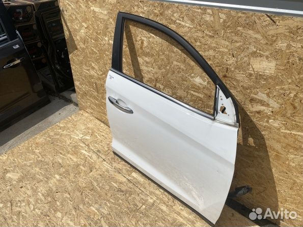 Дверь передняя правая Хендай Туксон 3 2015-2021