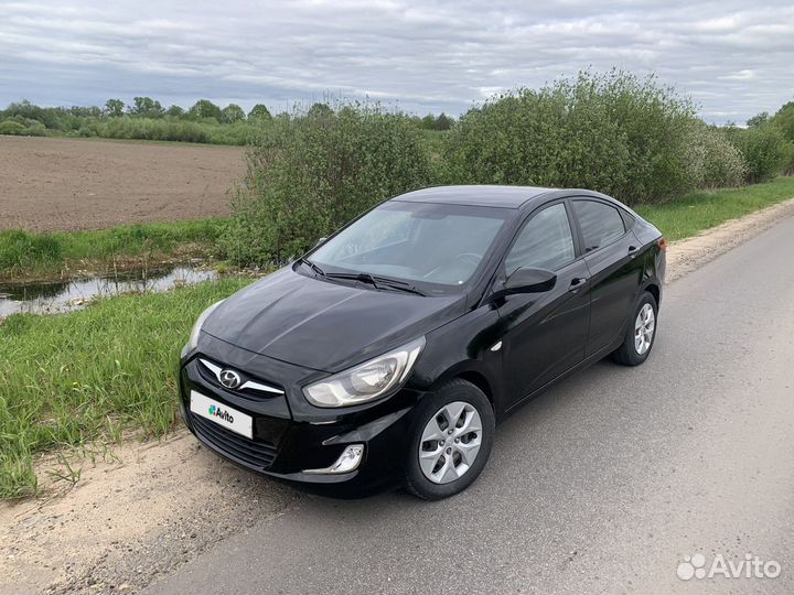 Hyundai Solaris 1.4 МТ, 2012, 236 000 км