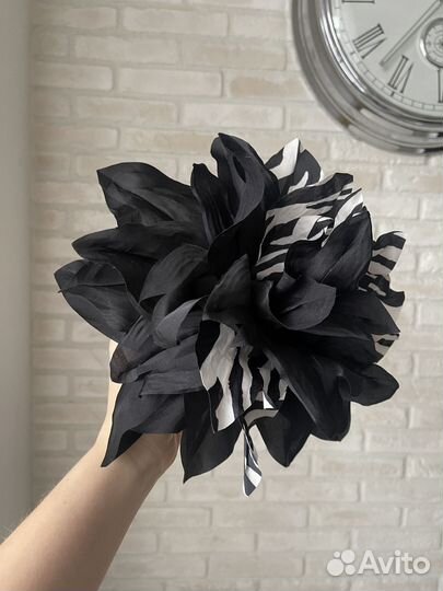 Брошь цветок георгин из шелка большой