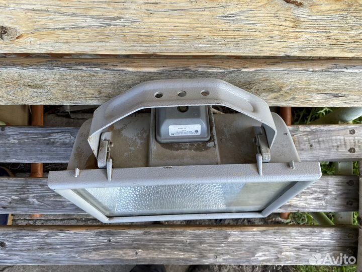 Прожектор 1 кВт