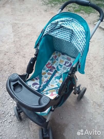 Прогулочная коляска