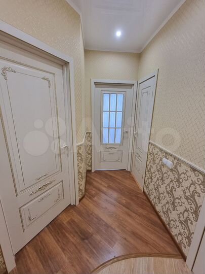 2-к. квартира, 55 м², 8/16 эт.