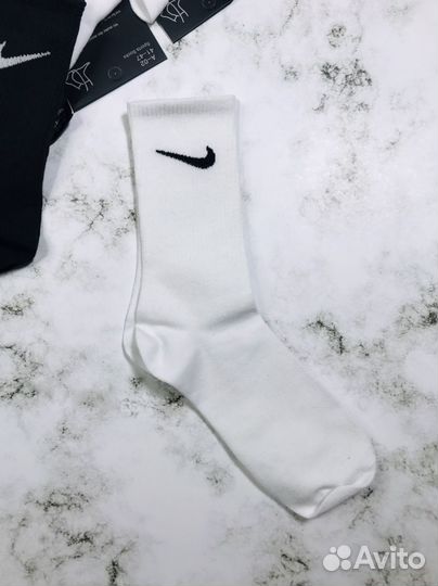 Носки nike высокие белые