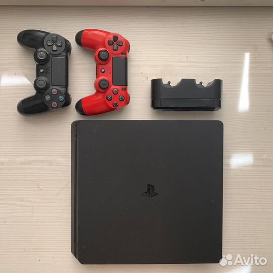 Ps4 slim 500gb + зарядная станция