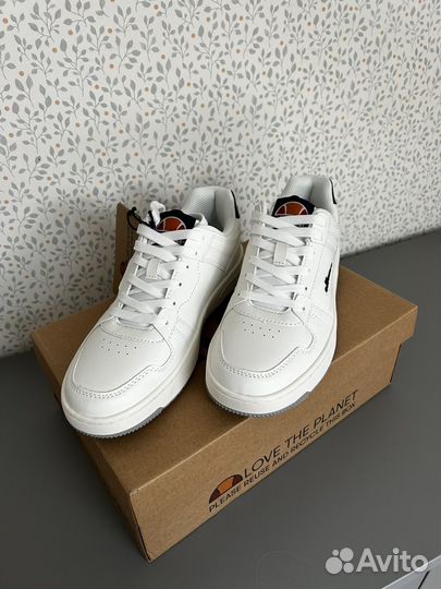 Кроссовки ellesse