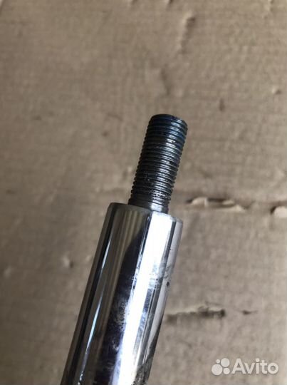 Амортизатор передний левый Хонда CR-V3(767)