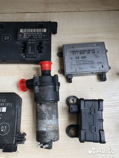 Эбу двигателя М272 с замком зажигания