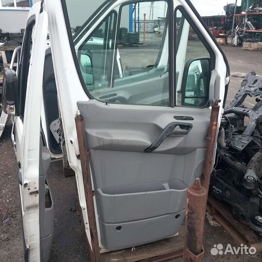 Volkswagen crafter дверь передний левая