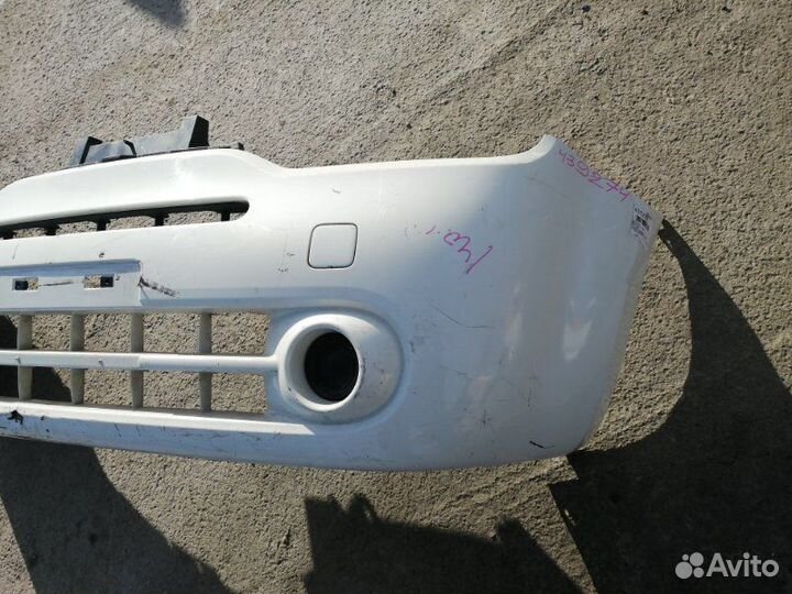 Бампер передний Nissan Cube Z12