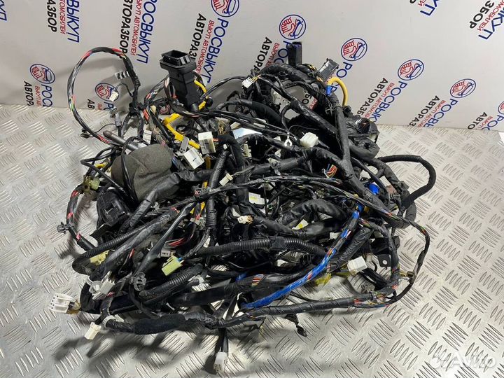 Проводка салона Hyundai Solaris 2013