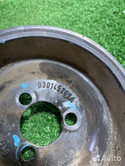 Шкив насоса гур Skoda Octavia седан 1.4 BCA 2006