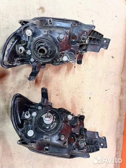 Фара левая и правая Mitsubishi Airtek