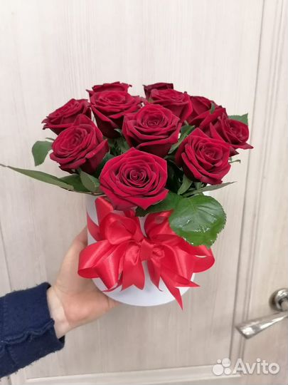 Розы, букеты, корзины, композиции