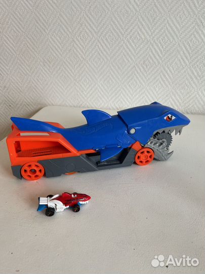 Hot wheels акула