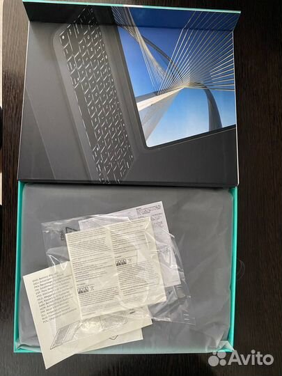Logitech Folio Slim Pro 11