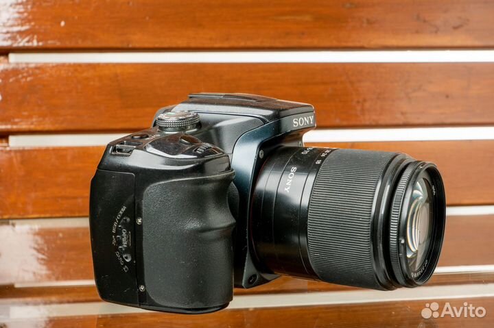 Фотоаппарат Sony A100 с объективом Sony DT 18-70