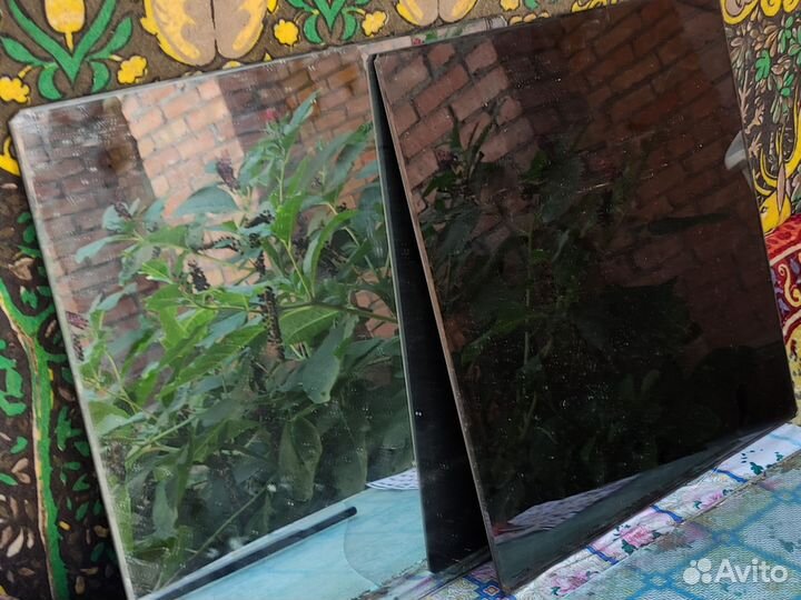 Зеркало без рамки,б/у