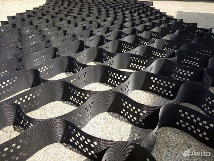 Георешетка для укрепления грунтов, склонов