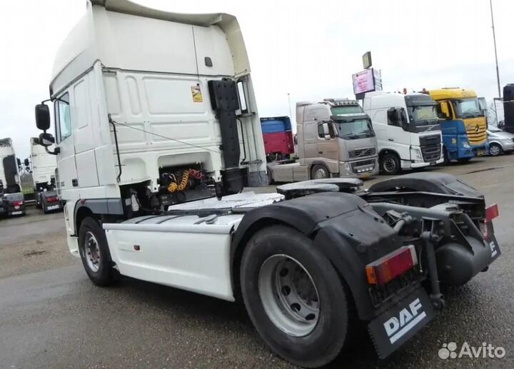 Pазбираем грузовик DAF XF105 2010-2015