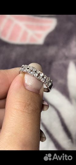 Золотое кольцо с бриллиантами