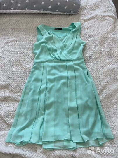 Нарядное женское платье 44 46