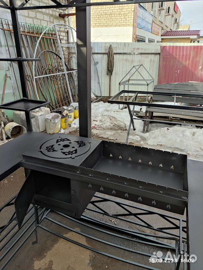 Мангал с печью под казан и крышей