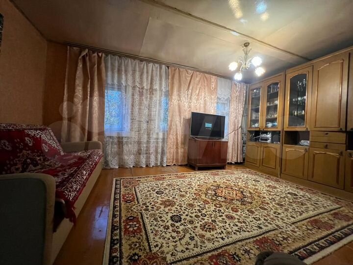 Дом 64 м² на участке 4 сот.