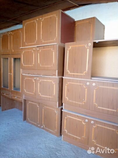 Стенка в гостиную бу