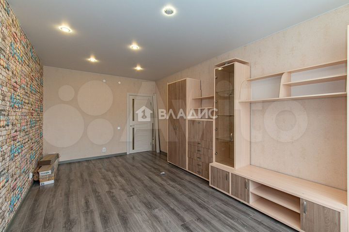 2-к. квартира, 64,2 м², 1/15 эт.