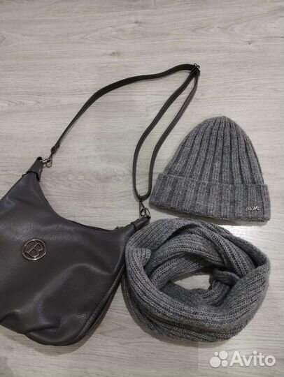Шапка и шарф