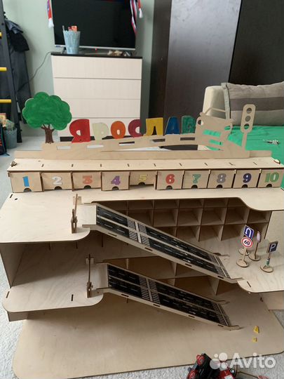 Деревянный гараж