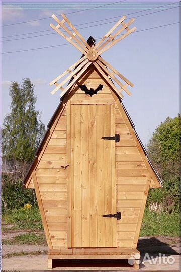 Уличный туалет с установкой HWC