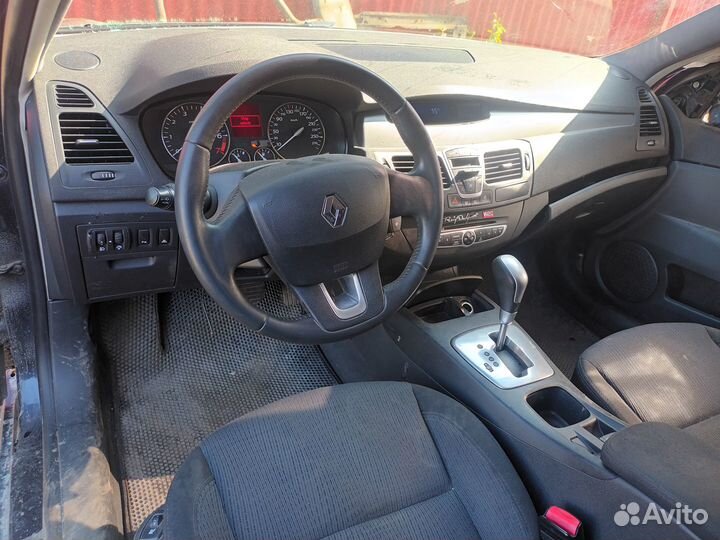 В наличии салон Renault Laguna III