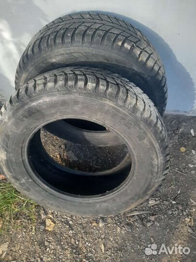 Nokian Tyres Hakkapeliitta 1 215/65 R16