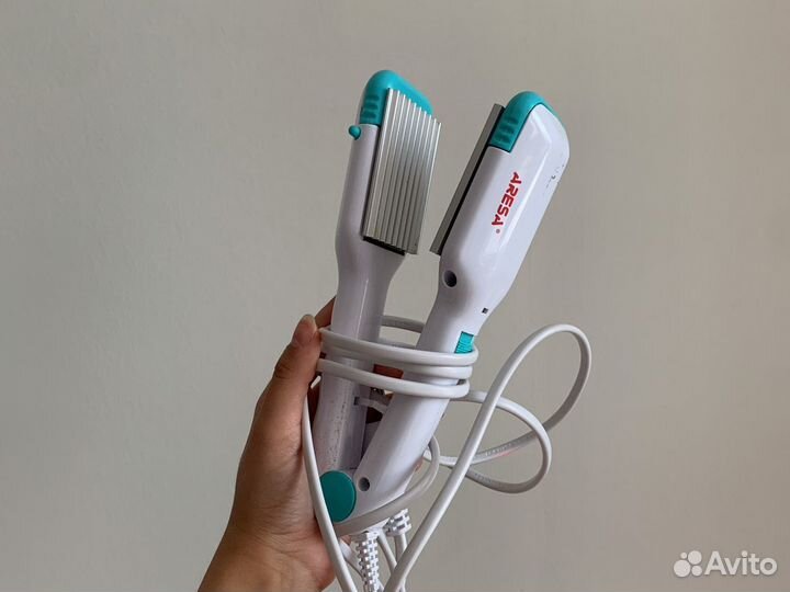 Утюжое для волос гафре с несколькими насадками