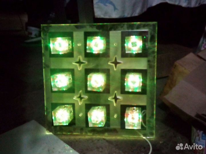 Светильник потолочный встраиваемый