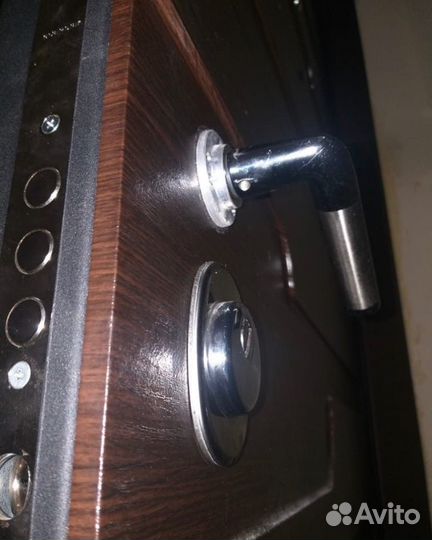 Вскрытие Замков/Авто/Ремонт/ Замена Замков